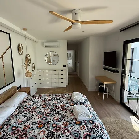 Siargao Homestay Retamar (Almeria)